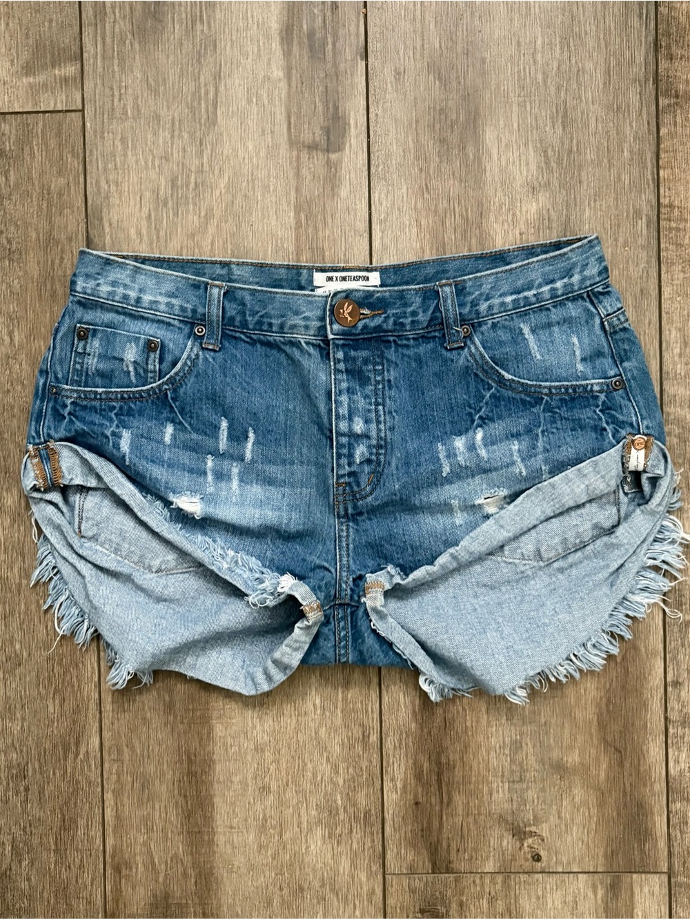 Bandits Shorts 29 - Picture 4 of 11